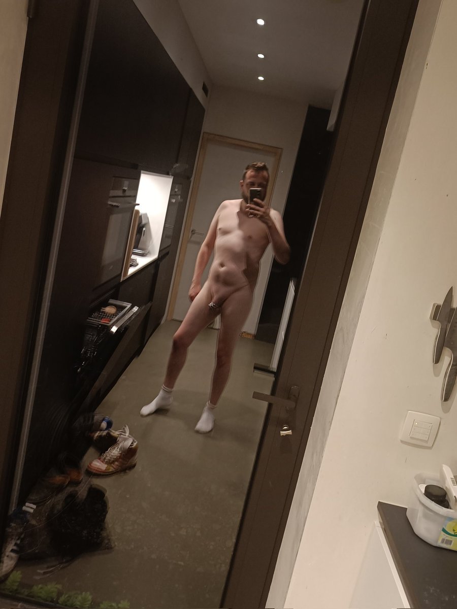 Sleazy87Bel's tweet photo. This bitch got bred multiple times today and cummed while getting fucked. #gayfag #gaychastity 🔒day 50 @BelgianCocks https://t.co/HPeENacQwG