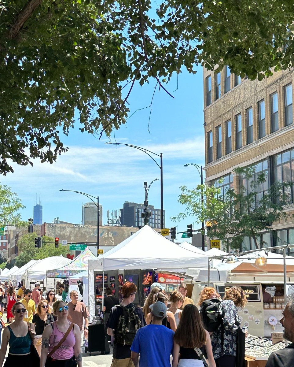 wickerparkfest's tweet photo. Let’s keep the good vibes goin! #Wickerparkfest https://t.co/ShzSz4UrIf