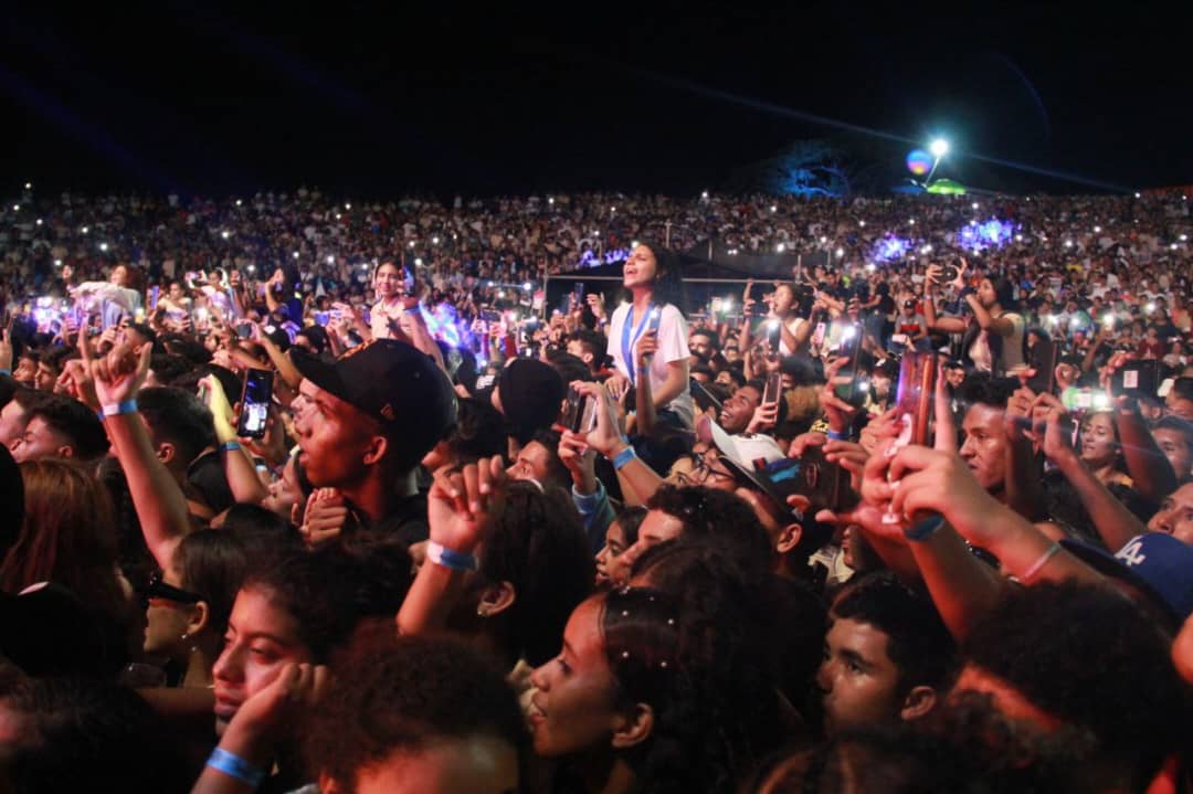 La muchachada yaracuyana celebró por todo lo alto su graduación gracias a la diversión y la música de la 'Ruta Live del Bachiller'. ¡Felicidades juventud de Yaracuy! ¡Sigan formándose para el desarrollo de Venezuela!