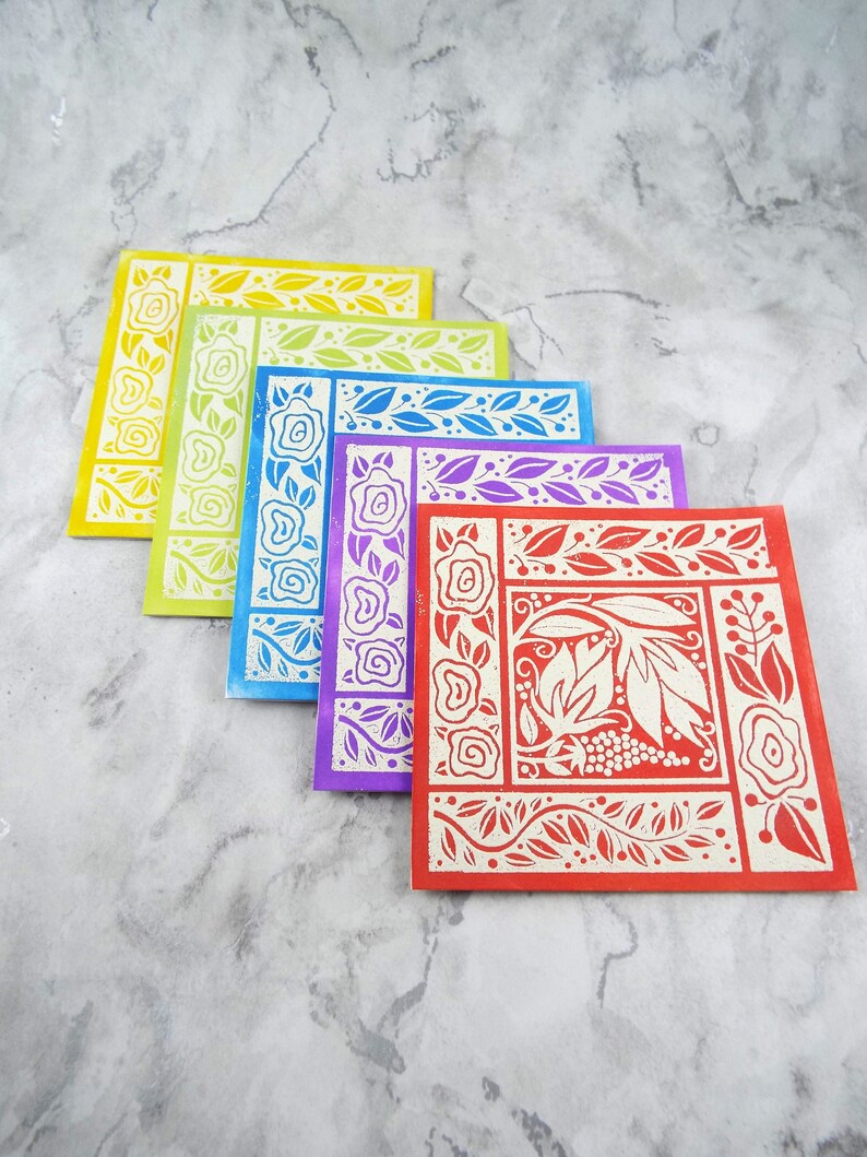 ByVhari's tweet photo. The days are brighter but you can brighten someone's day further with a quick note in one of colourful cards from this little pack anytime!. See all the details below:
https://t.co/IzZmB7n9Sp

#Ad #Etsy #CardPack #Stationery #JustACard #ShopIndie #UKCraftersHour #HandmadeHour https://t.co/WercOVVstY