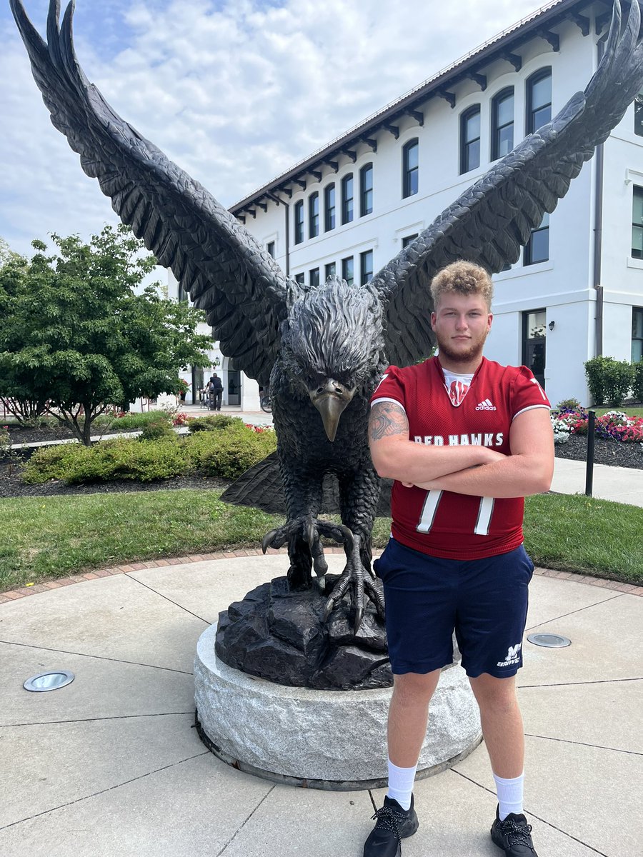 Makfinsky77's tweet photo. Had a great visit at Montclair State University. Thank you to all the players and coaches for showing me around and teaching me more about the program. @CoachPalazz @DominickLepore1 https://t.co/1H7hJTqKzK