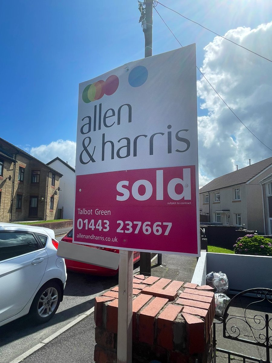 Tanya Tye tweet media