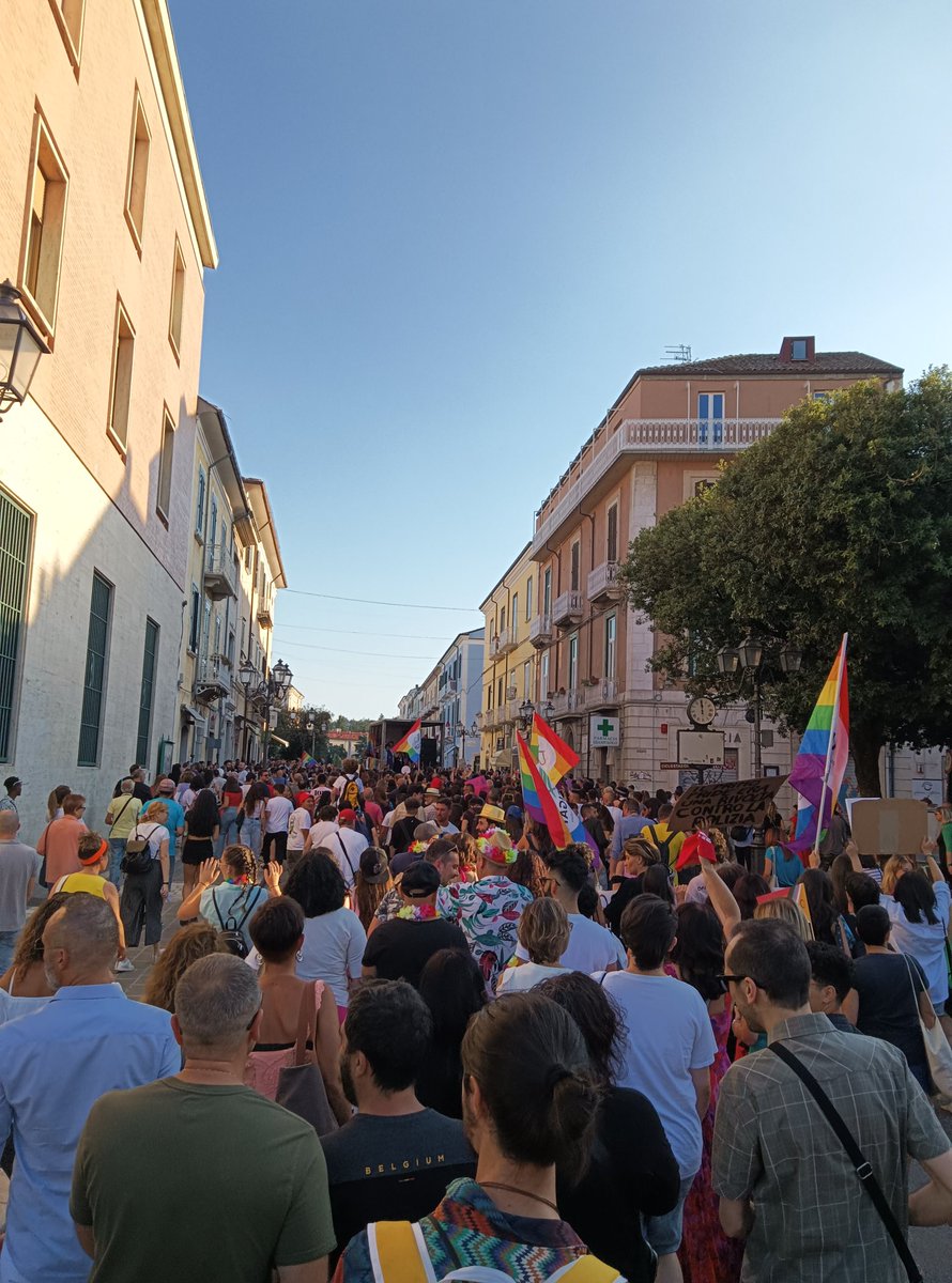 RCZ_75's tweet photo. Oggi #MolisePride a Campobasso.
#EsistiAmo
#Pride2023
#Campobasso
@Arcigay
@campobassocitta https://t.co/XN0vcZwPQ3