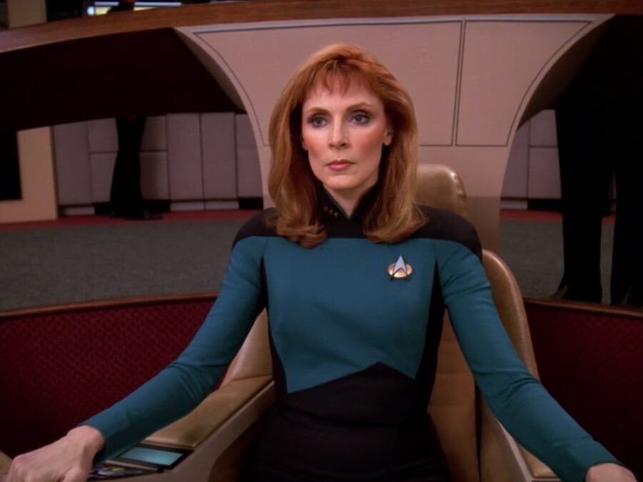 Voodoo_Pork's tweet photo. There was a time in the 90s where smart, confident redheads reigned supreme and we've never reached such heights again https://t.co/0QQPprKxLP