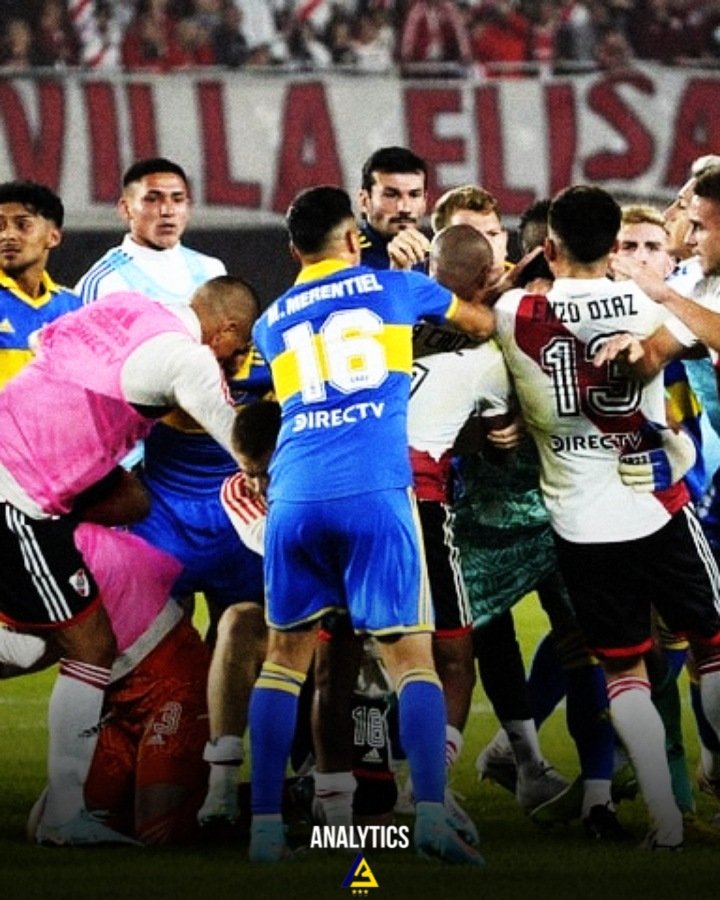 😶⁉️ BOCA entre TODOS los equipos de la LPF 2023:

➜ 1° en tarjetas rojas [9]
➜ 1° en tarjetas amarillas [74]
➜ 2° en penales en contra [7]
➜ ÚNICO equipo SIN penales a favor.

🤔 ¿Lo curioso? Está en el puesto 21° en faltas cometidas.
