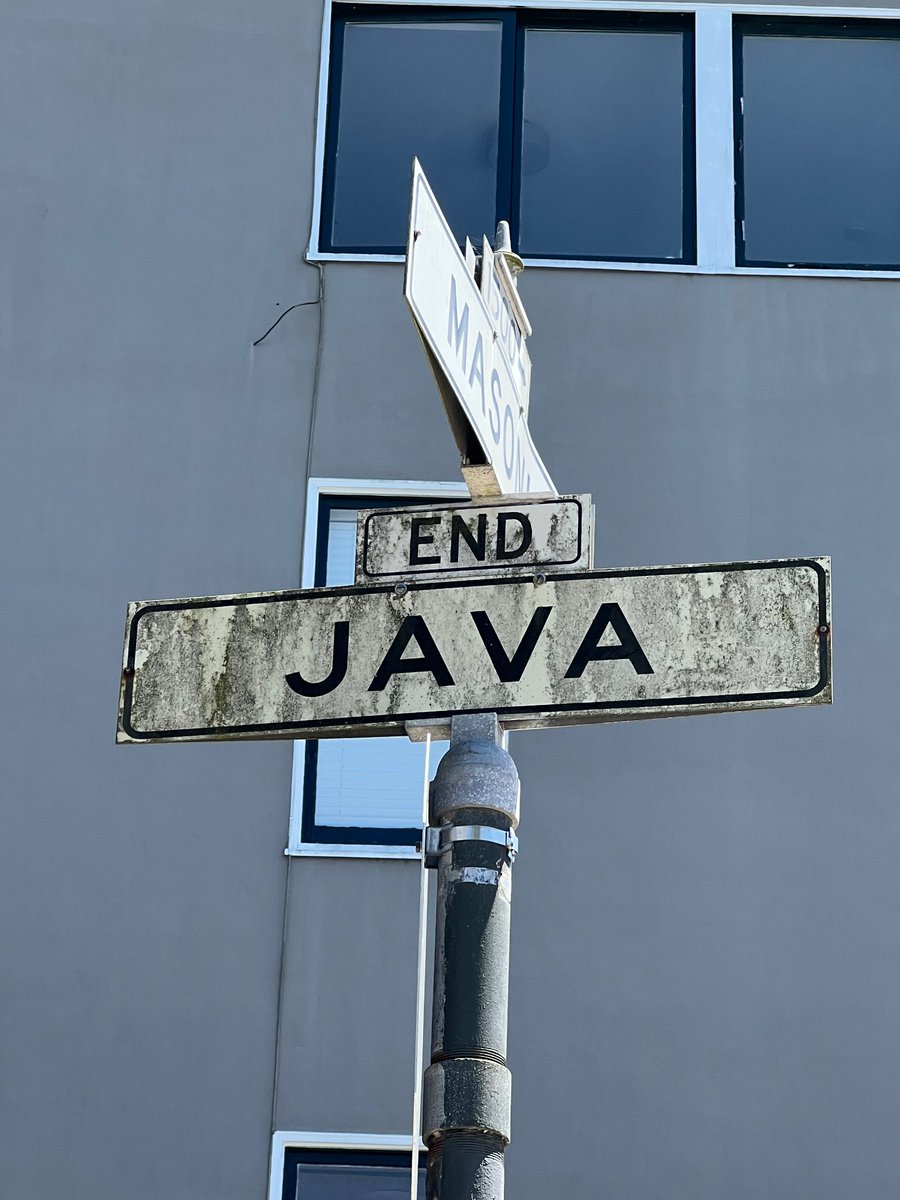vzverovich's tweet photo. END JAVA https://t.co/mMjhpibYII