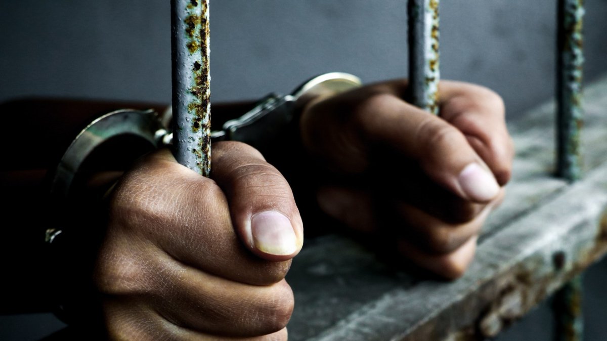 thehill's tweet photo. "End Solitary Confinement Act: A step towards true rehabilitation" (@TheHillOpinion) https://t.co/qqUIb9OM3r https://t.co/J8l8srBytJ