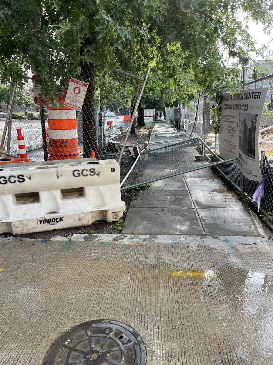 .<a href="/311DCgov/">DC311</a> all the fences at Stead Rec Center site have fallen and are fully blocking sidewalk on almost the entire north side of 1600blk of P street NW