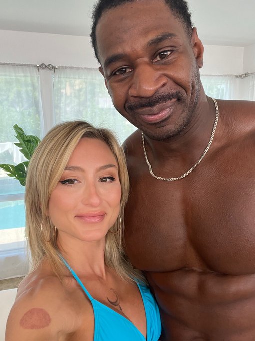 Look who I shot with today 😍🍫@SlayherJax   🎥 @Mr_Whitexxx https://t.co/iQhfkV4LDy<a class="tags" href="/tag/slayherjax">@slayherjax</a><a class="tags" target="_blank" title="On Twitter" href="/?out=eyJ0eXAiOiJKV1QiLCJhbGciOiJIUzUxMiJ9.eyJpYXQiOjE3MjEzNDY5NzYsImlzcyI6InR3cG9ybnN0YXJzLmNvbSIsIm5iZiI6MTcyMTM0Njk3NiwiZXhwIjoxNzUyODgyOTc2LCJyZWRpcmVjdF91cmwiOiJodHRwczovL3R3aXR0ZXIuY29tL01yX1doaXRleHh4In0.CkgtepsE0hFXaXZGgaEFOzLo5b9QAaJvmObQLTTY5BniAhH2-JwPZ92Qf1h2omAcU3gnEYnkMAjVupVmi0yeMQ">@Mr_Whitexxx</a>
