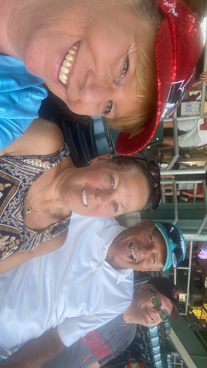 indydenise's tweet photo. #at the Vic @ at the Vic @indyindians 
Indians and Besties https://t.co/QkHhQJUsP7