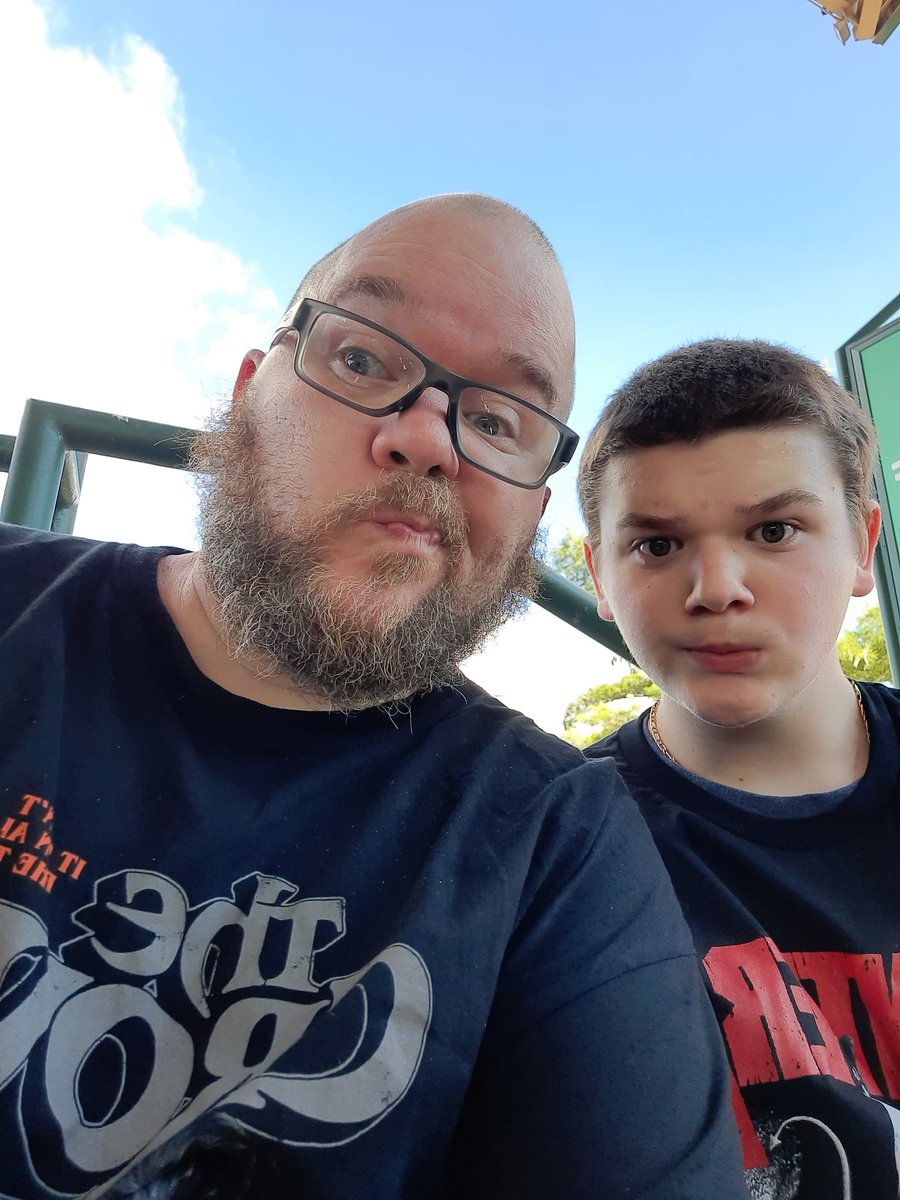 sithlordsammy's tweet photo. At the @Pantera concert with my boy, ready to get our pull #cowboysfromhell #forlegacy https://t.co/3hea79dNjV