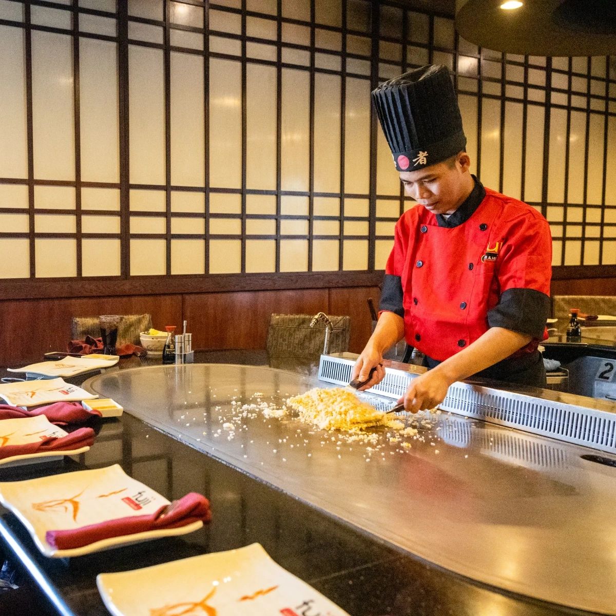 FujiSushiWI's tweet photo. Looking for a dining experience that's truly one-of-a-kind? We offer the best Japanese-style cuisine in Middleton, WI. From our traditional hibachi grilling to our fresh sushi bar, we've got something for everyone. https://t.co/WNCnxhrQQx