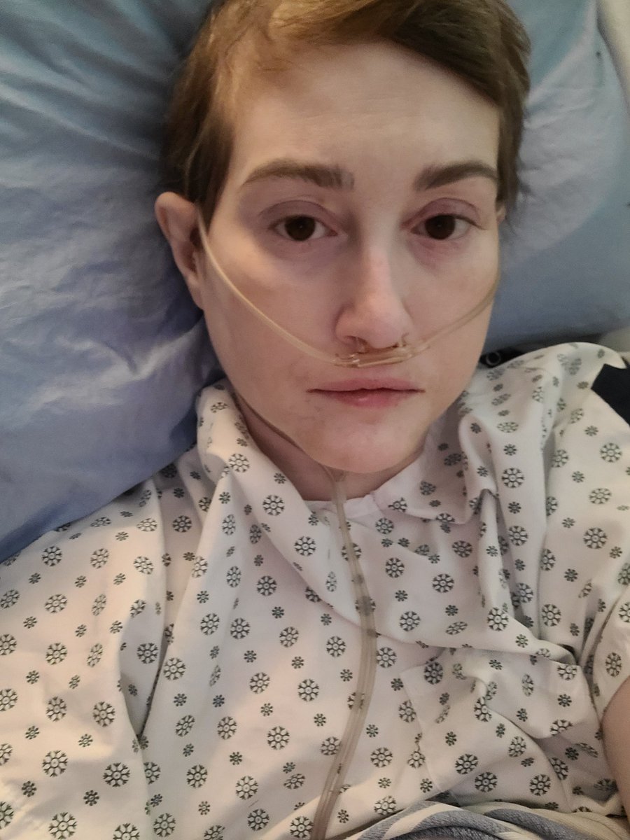 LibbyMbc's tweet image. Iam here until sunday. Mayhe longer. I am no longer just tethered to o2 , i am now also trapped in this bed. I want life so badly now. I watch the world around me and wonder how all their bodies work properly while mine has managed to make thie lethal mistake. I am so scared by…