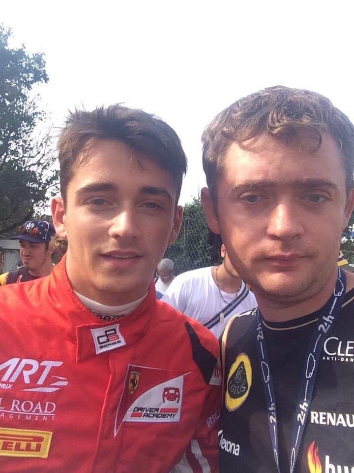 FanCanadienMtl's tweet photo. Oui on vieilli les bons moments reste à une époque j’ai pu profiter des gens qui j’ai pu voir et c’étaient où personne le connaissait @Charles_Leclerc oui 👏 merci que des bons moments
#charlesleclerc #CH16 #F1 #FIA https://t.co/vubCGsXwuD