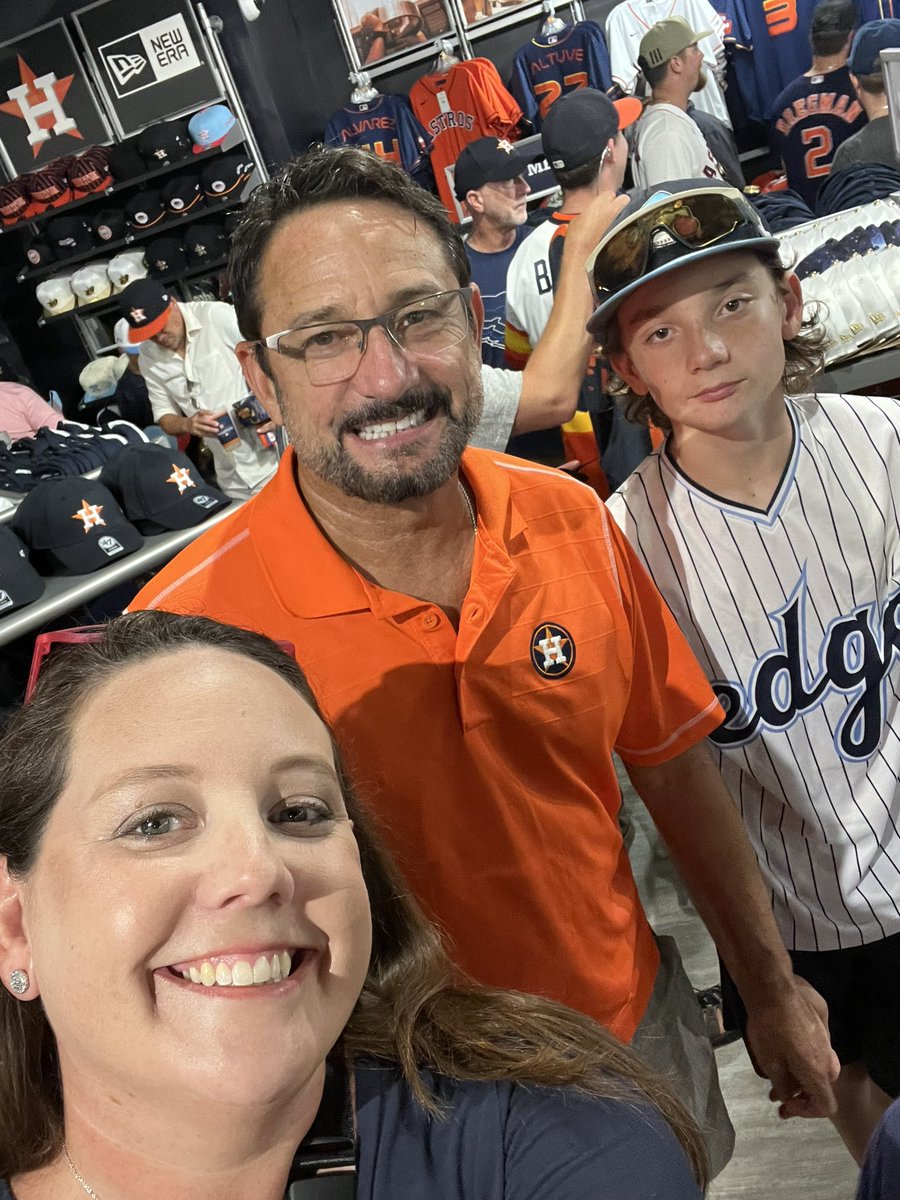 Shopping at the Astros game! #Astros #acesummer23