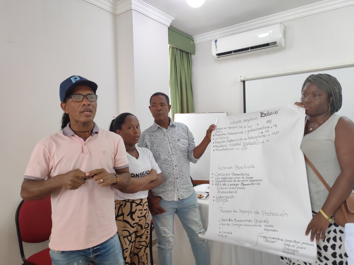 Conpa_paz's tweet photo. ❤️💚🖤 #SomosCONPA||Continuamos en el Encuentro de Consejos Comunitarios del Caribe en el que participan delegados y delegadas de 31 organizaciones étnicoterritoriales presente en los siete departamentos de la región.
#CONPACaribe #PuebloNegroCaribe https://t.co/Vm9LSeOXkA