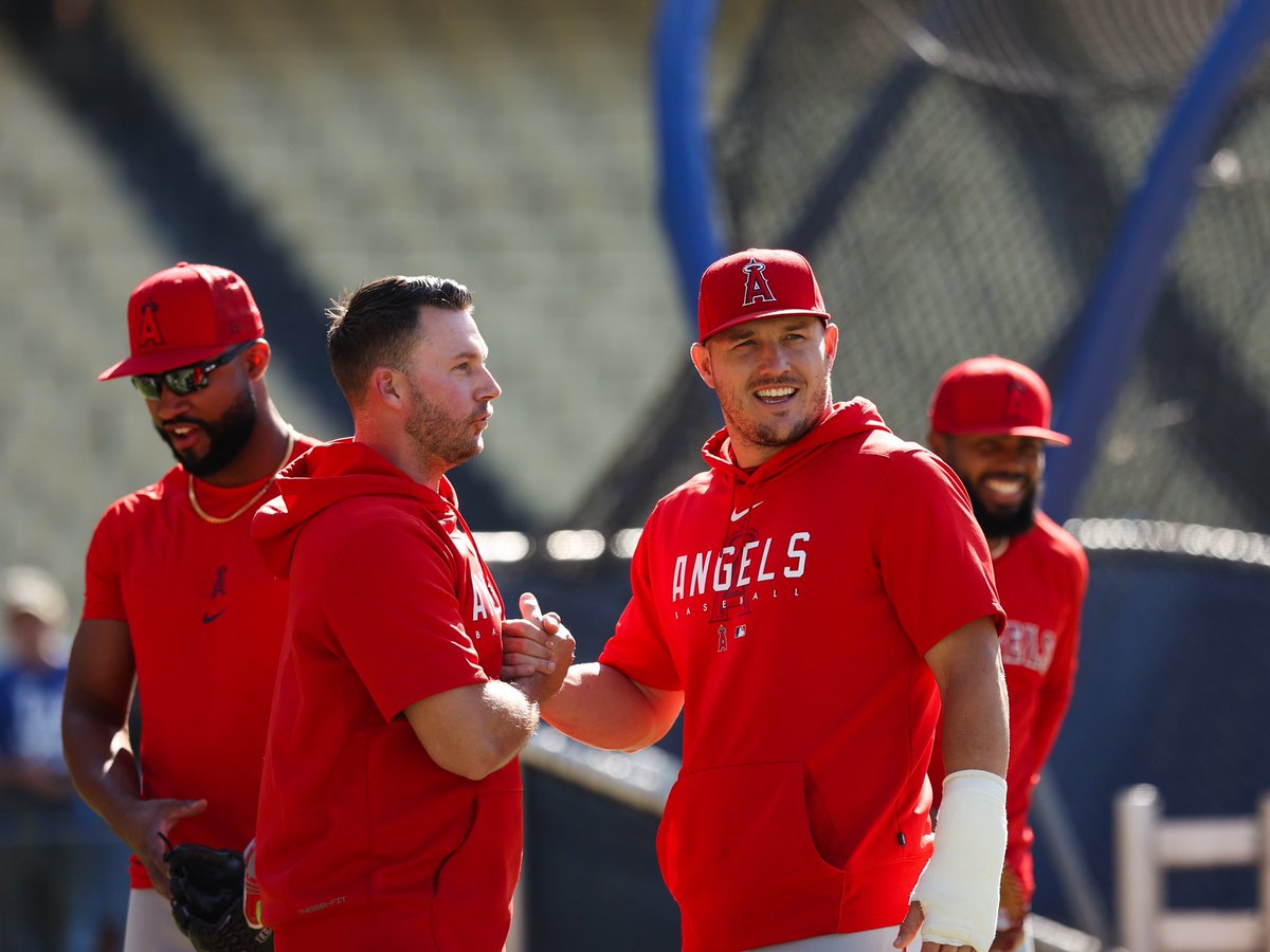 MikeTrout's tweet photo. Grateful for the unwavering support of my incredible family, amazing team and all you fans out there! Your well wishes and encouragement mean the world to me! Can’t wait to get back out there! 💪🏽 https://t.co/UavbO7EQ2b