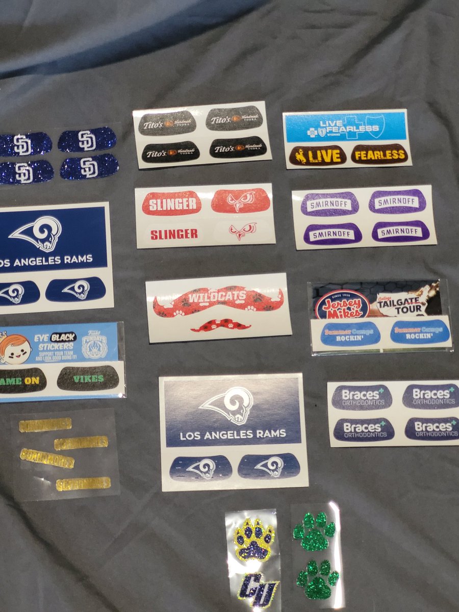 FSACanada's tweet image. Want custom eye stickers. Reach out to us for a quote. Varsity team want to put in your tuck shop? Running an event and want some cool swag? These are the perfect items.
#fsacanada #eyeblack