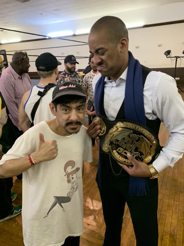 DasWonderGecko's tweet photo. Always great to see @MrDariusCarter #DariusCarter #TheAllFather #LDNWorldChampion
#BCWHeavyweightChampion #TheDebonairMillionaire
#WOWHeavyweightChampion #CrusadeForChange
#Goons #HostileCollective #wooah #CarlyRaeJepsen https://t.co/OYgmzHv2Pm