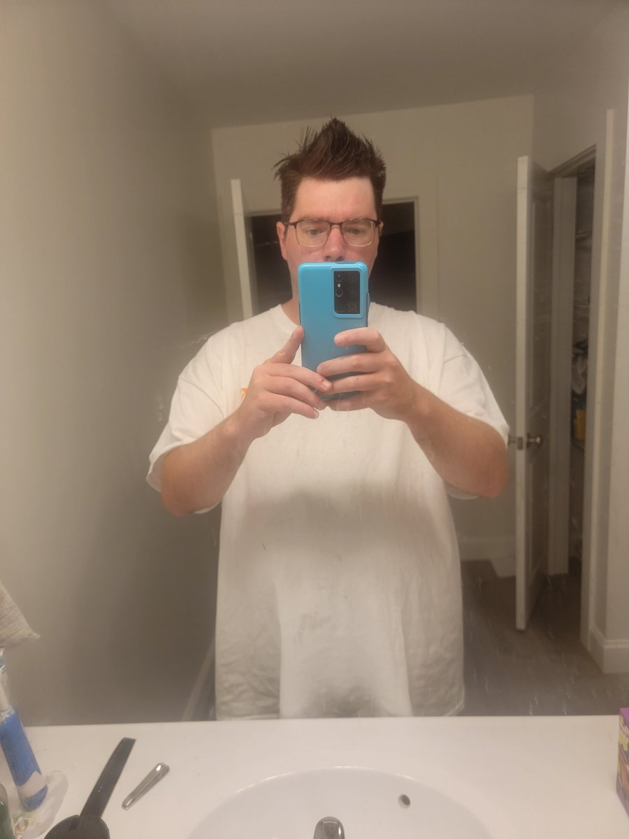 HazzaTimmy's tweet photo. Fauxhawk https://t.co/MItTHKtEBw