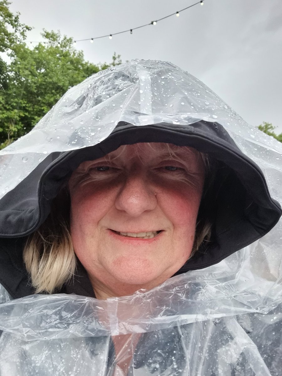 Fantastic night at <a href="/KGBandstand/">KelvingroveBandstand</a>  and <a href="/SummernightsKGB/">Summer Nights at The Bandstand</a>  watching <a href="/JackSavoretti/">Jack Savoretti</a>  pity about the rain