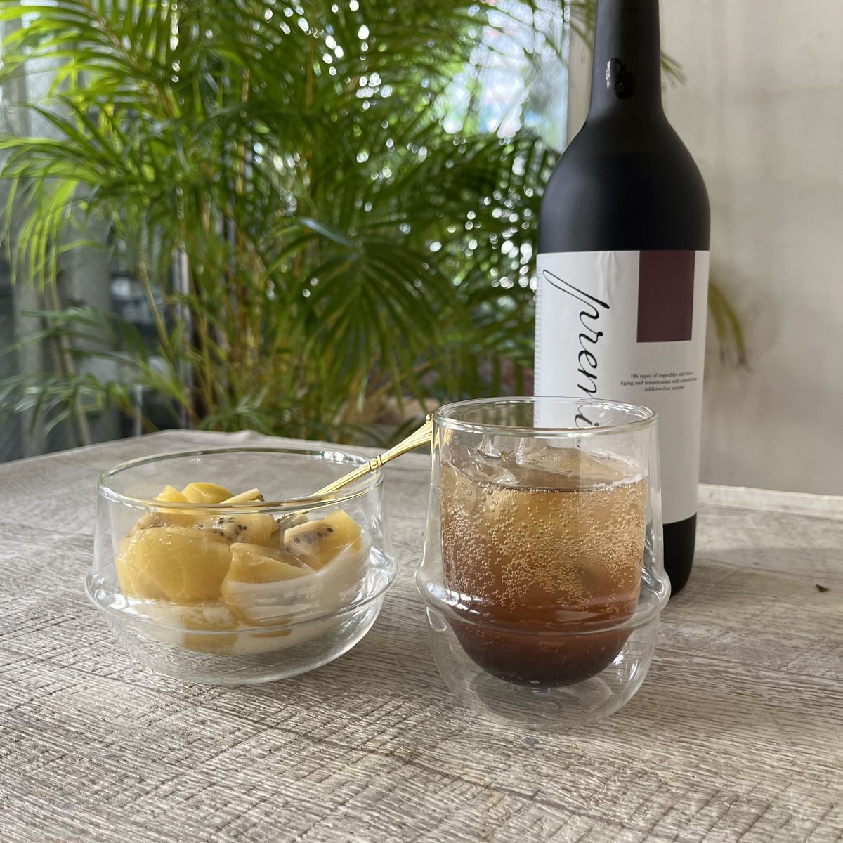 ichinatural1's tweet photo. 週末の朝食は酵素ドリンクでリセット
ヨーグルトはキーウィと酵素を入れて
体スッキリです✨✨

https://t.co/rtrGdcWxuM https://t.co/xihKjV86DZ