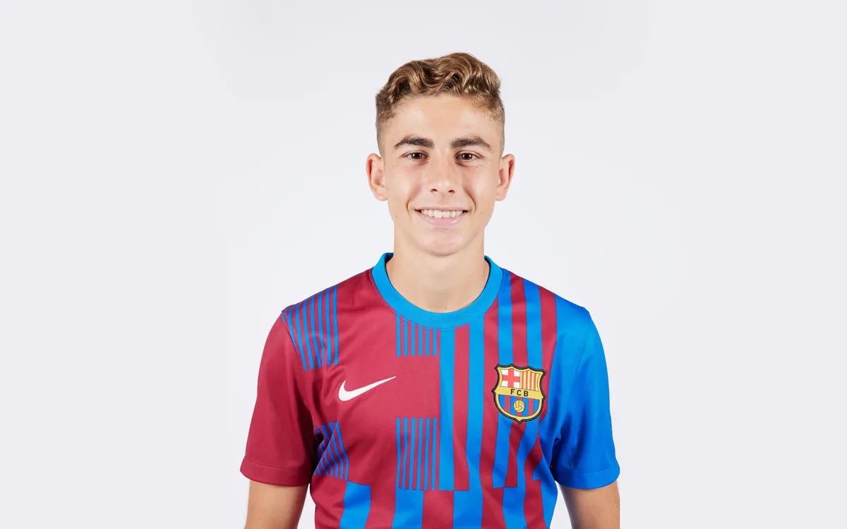 BarcelonistaQle's tweet photo. A día de HOY:

❤️ Bellingham + Mbappé

🔁 FERMÍN

Rapido https://t.co/NrkSRuJDLi