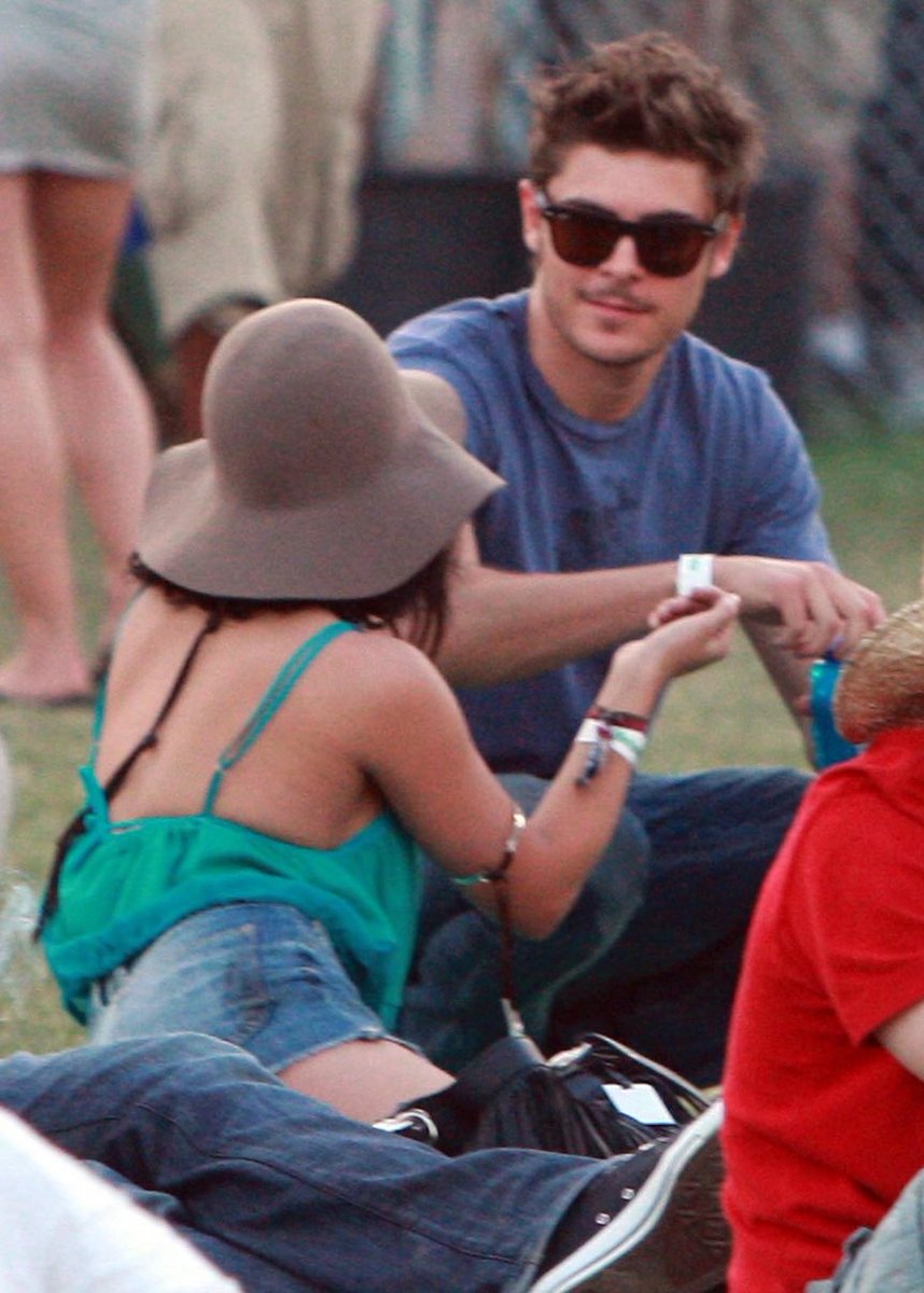 𝐓𝐡𝐞 𝐩𝐞𝐫𝐬𝐨𝐧 𝐰𝐡𝐨’𝐬 𝐛𝐞𝐞𝐧 𝐭𝐡𝐞 𝐛𝐞𝐠𝐢𝐧𝐧𝐢𝐧𝐠 𝐭𝐨 𝐦𝐲 𝐟𝐨𝐫𝐞𝐯𝐞𝐫. 🩷