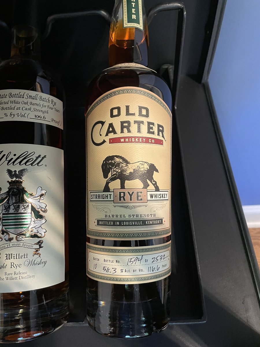ShimmyRunner's tweet photo. Found a unicorn rye bottle today. #whiskeyChat #OldCarter https://t.co/BsNOk1Pct5