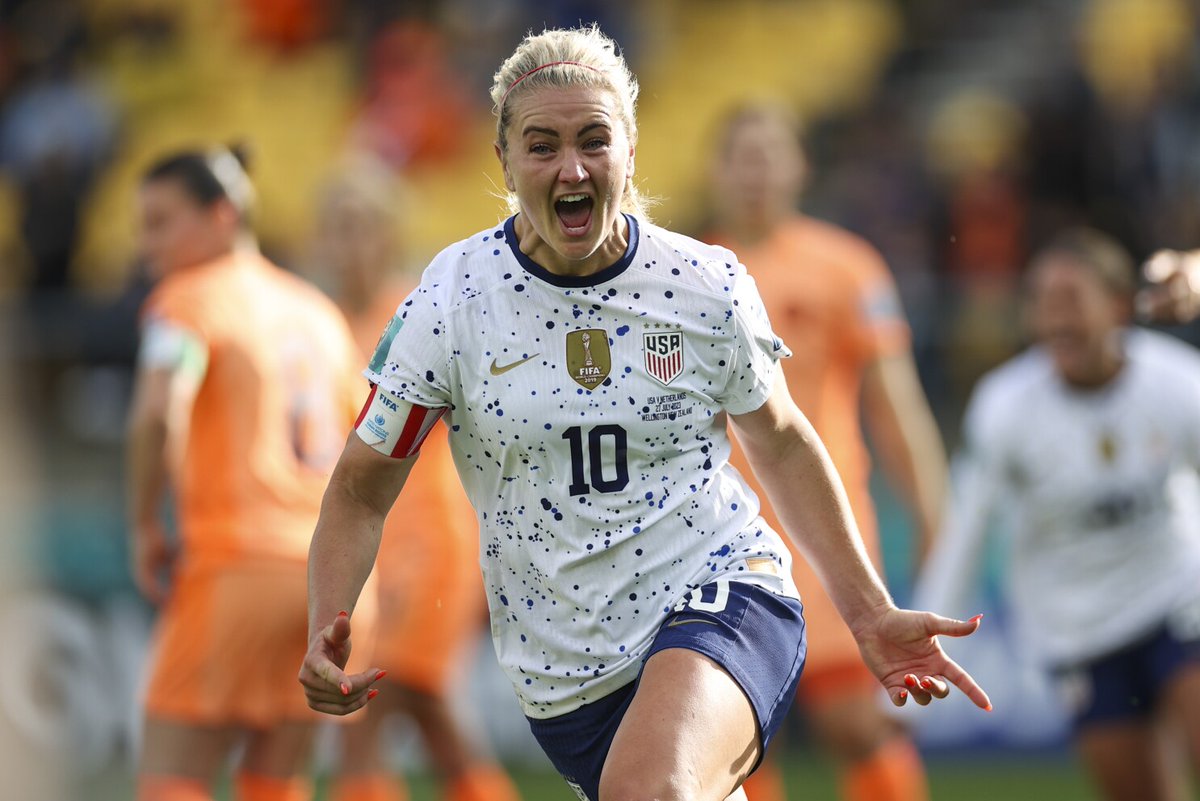 GlennCrooks's tweet photo. Listening & reading after #USANED & it's the typical over-reaction of supporters, writers, pundits - jeez.
OF COURSE anything can happen but the #USWNT will not have issues w/ #Portugal - let's just see if they score enough goals.
I think they will.
#WorldCup2023 @SiriusXMFC https://t.co/H6nTApuRAm