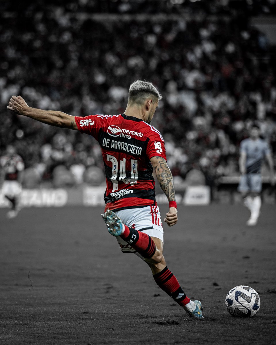 raflamello81's tweet photo. DA BENÇA PRO PAPAI, O PAPAI É BRABOOOOOOOO 🇺🇾

📸: Equipe RaFla Mello | @click__mj https://t.co/PFsQSAAL9z