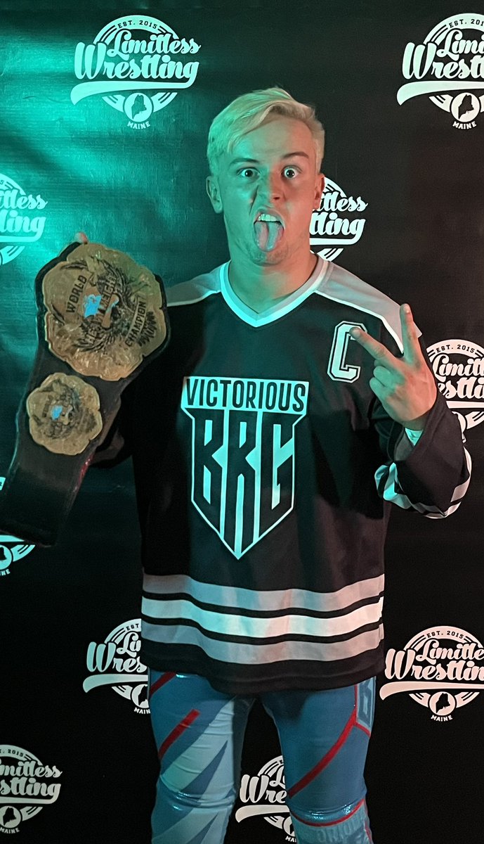 victorious_brg's tweet image. Lets start this crazy weekend off right!

First @LetsWrestle207 title defense in Yaremouth tonight! #CrunchTime 

#sweetvictory #andstill