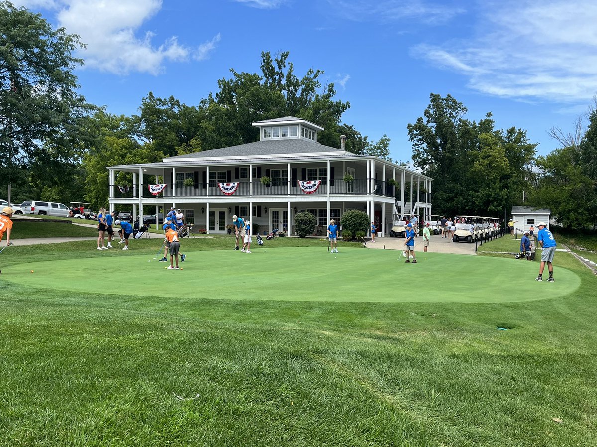 Winchester Country Club tweet media
