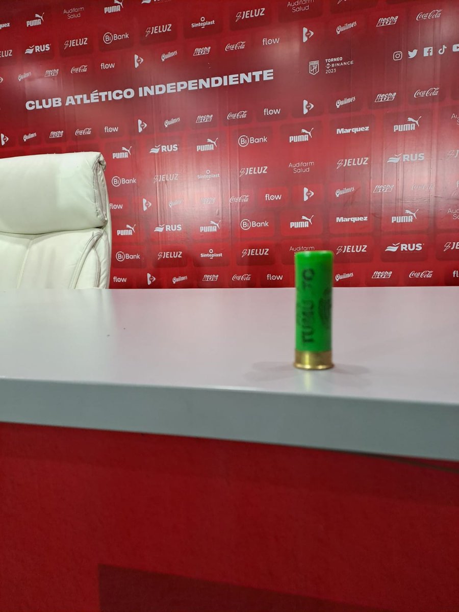 Se suspendio la conferencia de prensa de #Independiente 
Una imagen dice más que 100 mentiras de <a href="/UnidadCAI/">Unidad Independiente</a>