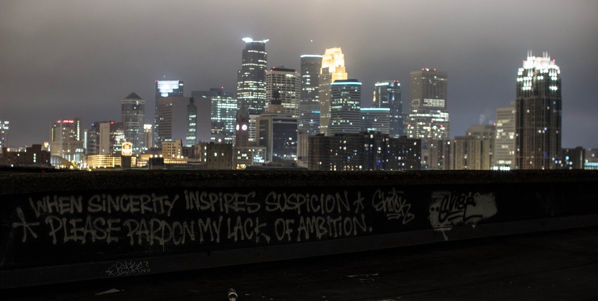 BestPixMN's tweet photo. On the rooftops looking to downtown. https://t.co/mRPEcu3WGL