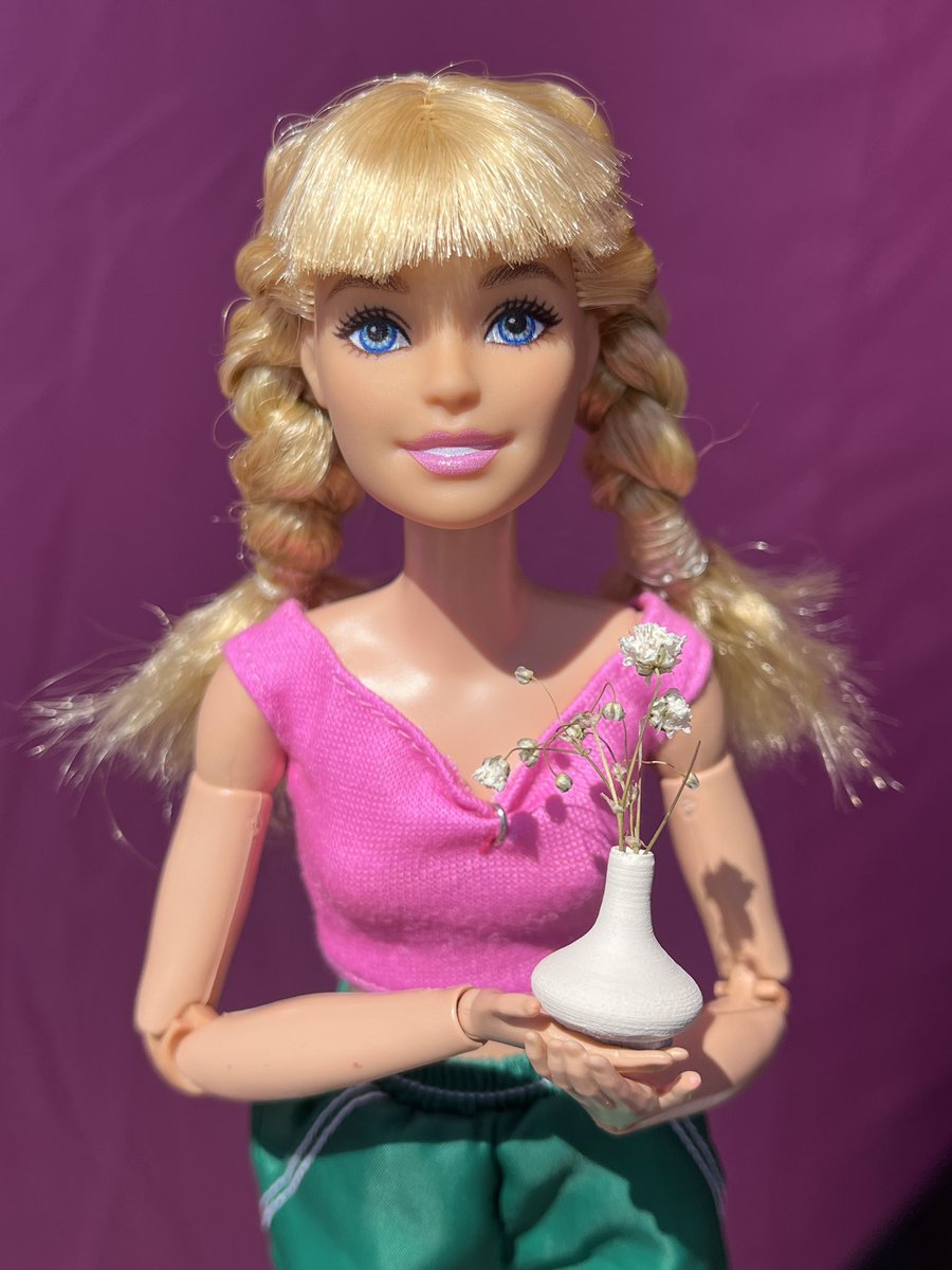 Coral Kamstra-Brown tweet media