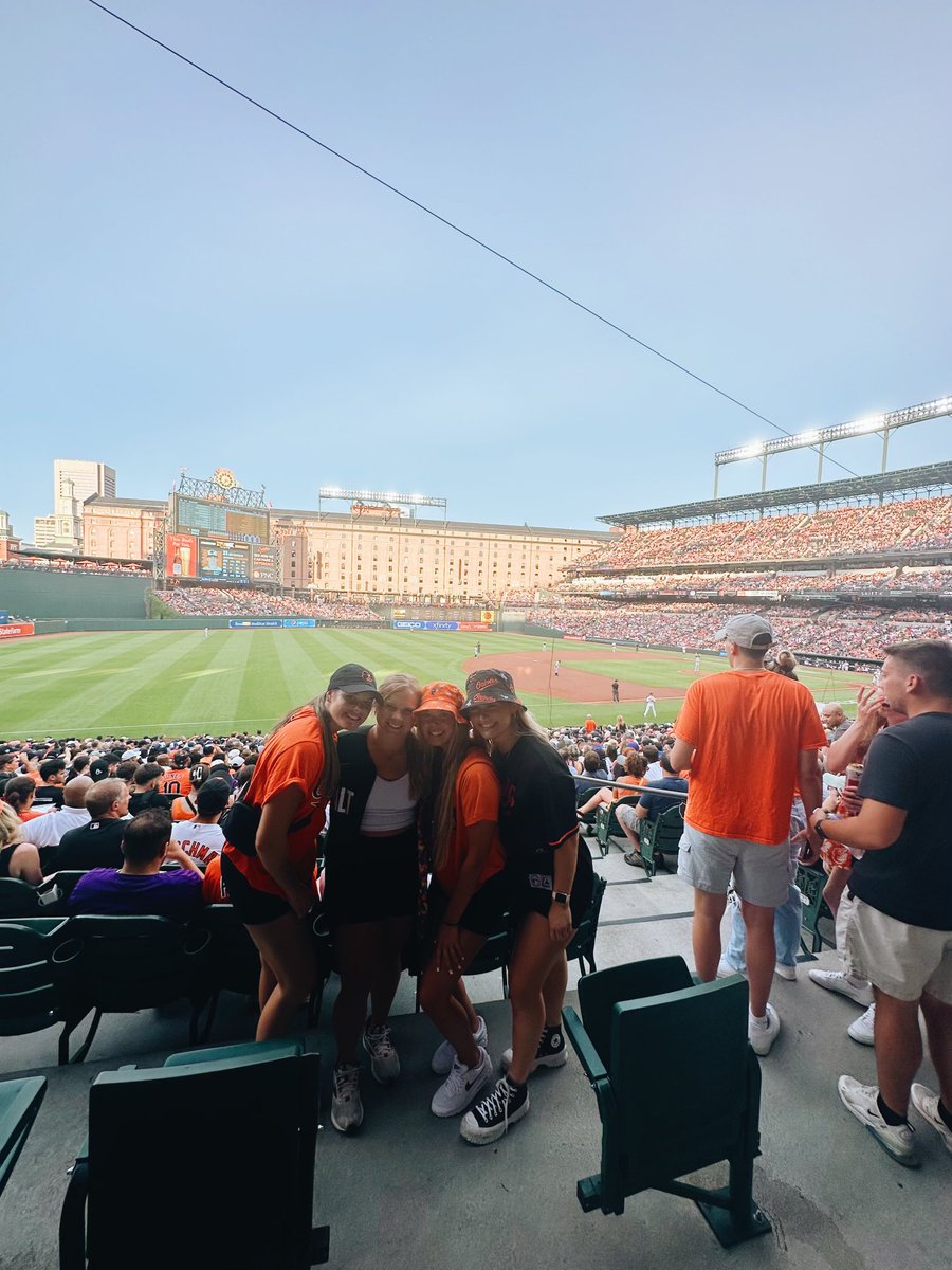 ‼️FORMER BEARS‼️

Former sb alum Bears in Baltimore with sb alum Zoey Wright watching Orioles vs Yankees. 

Bear sisters for Life!

#GoBears🥎 
<a href="/BobLigouri/">Bob Ligouri</a>