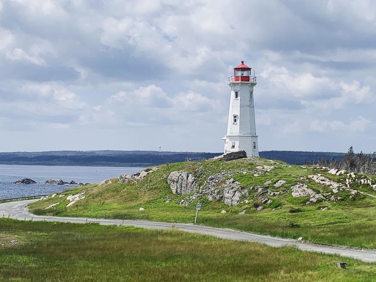 mcquesview's tweet image. Louisbourg, Cape Breton Island, NS historic lighthouse, oldest site in Canada, 1734. #lighthouse #capebreton #louisbourg #ns #novascotia