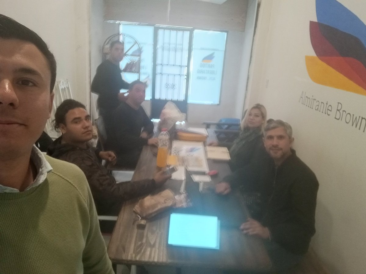 mazzo_francisco's tweet photo. Seguimos trabajando!!
#lista333 #hacelacorta
@Gazzottilucas https://t.co/gjLAuRmml6
