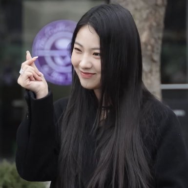 aran pics tweet media