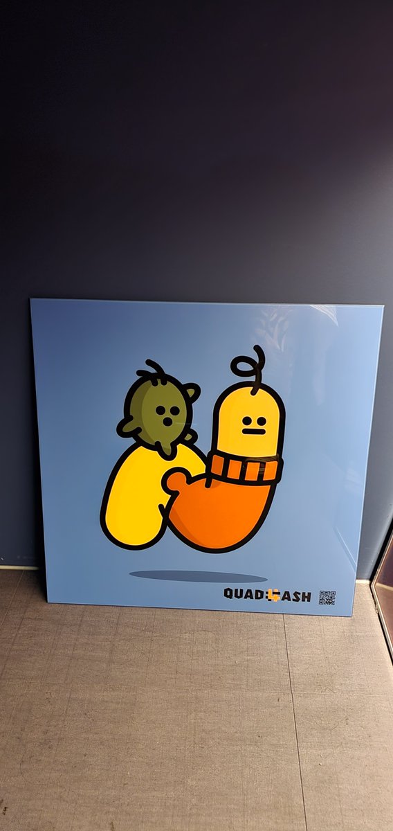 📷
루디움 베이직 시즌 때 만난 팝아트 스타일의 귀여운 지렁이 캐릭터^^ 스티커를 얼른 겟해서 비어있었던 나의 외장하드 공간에 붙이니 좋다💗 

멋쟁이사자처럼, 메타콩즈 회사가 쿼드해시라는 이름으로 바뀐 건 이번에 알았... 

#쿼드해시 #스닉픽 #레이드문화 #QUADHASH #레이드이벤트 #루디움