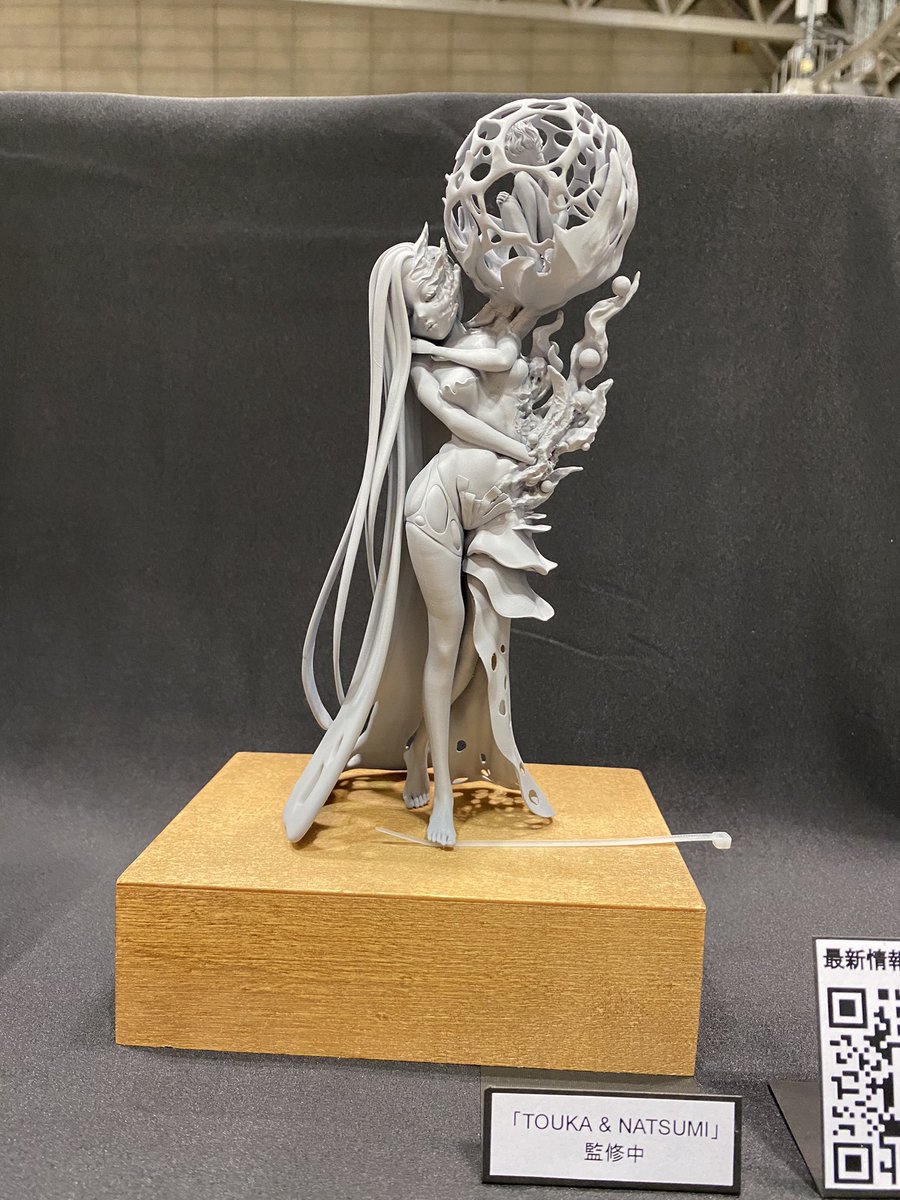 orentoystudio's tweet photo. 設営完了！

「タツノオトシゴ戦士」
出力品　5000¥

「NATSUMI」
出力品　1000¥

「TOUKA &amp; NATSUMI」
展示のみ

#ワンフェス夏 8-07-10 でお待ちしてます（＾_＾） https://t.co/327LDgEQcN