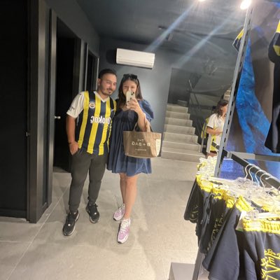 ecebolukbasi's tweet photo. #YeniProfilResmi https://t.co/e9GKs1UVXu