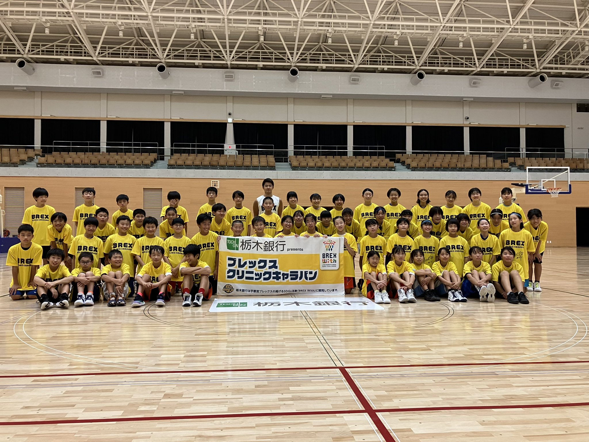 宇都宮ブレックス 選手支給品 非売品 ハーフパンツ XXL 宇都宮ブレックス ロングTシャツ UNDER ARMOUR XXL 新品未使用