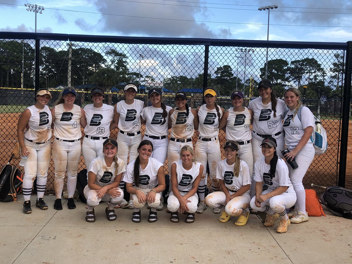 Always hard when a team plays their final travel ball tournament. 11 of our BanditsElitePremier-Simpson will be headed off to their colleges. What an incredible group of talented young ladies that will be missed! 5-3 on the week &amp; came up 1 game short of championship Sunday.
