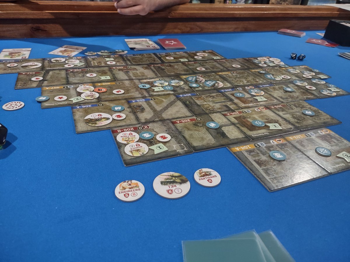 MrMikeAdams's tweet photo. In the end, my plucky Germans fell to the Soviets in game 15 of Undaunted Stalingrad. It was a great campaign. I was leading through much of the final battle, but in the end it was too much. Beautifully done, @trevormbenjamin @djackthompson @ospreygam https://t.co/yIOccnCxAD