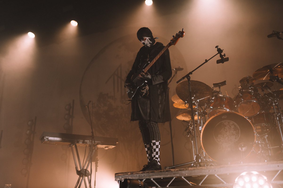 Adamrosssi's tweet photo. S L E E P  T O K E N - Live from Radar Festival, Manchester, Victoria Warehouse 📸 https://t.co/2MFXZVN1nd