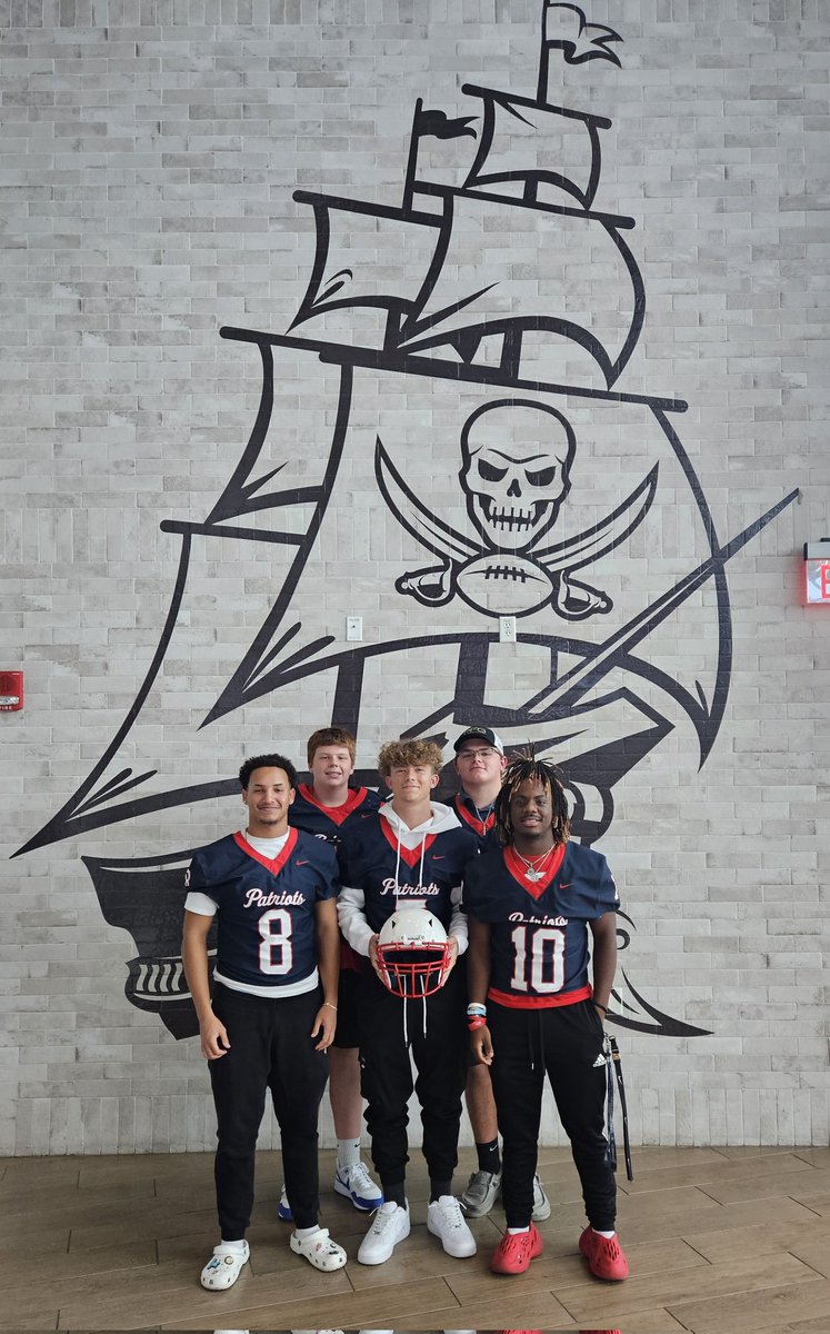 Freedom Football (@freedomfbtampa) on Twitter photo The Patriots had a great time at the Hillsborough County Media Day yesterday. Thank you <a href="/FlaHSFootball/">FloridaHSFootball.com</a>, <a href="/DanLaForestFB/">Dan LaForest 🏈</a>, <a href="/QwikCutSports/">QwikCut Sports</a>, and <a href="/BucsFoundation/">Tampa Bay Buccaneers Foundation</a> for putting on a great event. Great way to end the summer. Now it's time to get to work!! #BuildTogether The Patriots had a great time at the Hillsborough County Media Day yesterday. Thank you <a href="/FlaHSFootball/">FloridaHSFootball.com</a>, <a href="/DanLaForestFB/">Dan LaForest 🏈</a>, <a href="/QwikCutSports/">QwikCut Sports</a>, and <a href="/BucsFoundation/">Tampa Bay Buccaneers Foundation</a> for putting on a great event. Great way to end the summer. Now it's time to get to work!! #BuildTogether