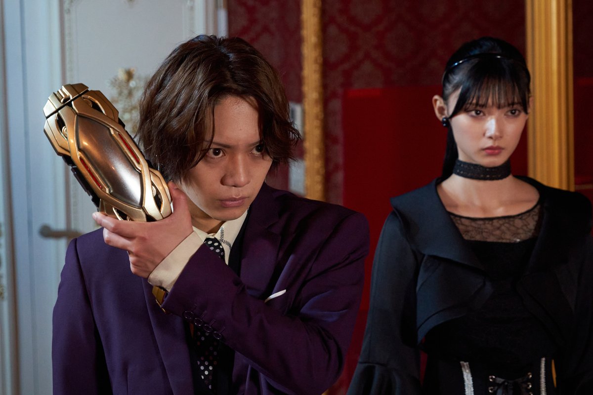 krGEATS_toei's tweet photo. コンぼい！
46話「創世Ⅷ：さよなら、ミッチー」ご視聴ありがとコン🦊

次回、タヌキとカエルが最初で最後の戦い！

景和がホンモノになる時！
一般人が仮面ライダーになる時！
見逃し厳禁コン🦊

47話「創世Ⅸ：ホンモノの仮面ライダー」もお楽しみに��

#仮面ライダーギーツ
https://t.co/s7oIerwu5z https://t.co/MxBrad3m1V
