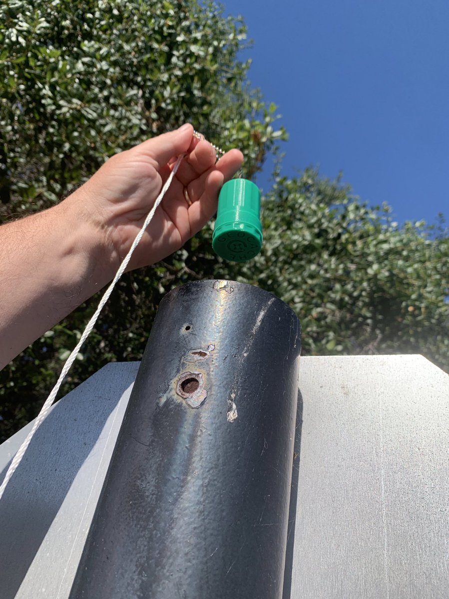 GasStationTuna's tweet photo. Here it is! Day 27 of 28 of my #WheelOfChallenges #StreakStar streak. Todayβs #geocaching find was a 3D printed micro in a sign post! https://t.co/lpkLvO94PT